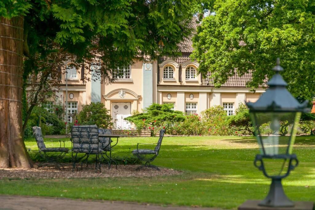 Apartment Gaestehaus Schloss Bothmer Schwarmstedt Esterno foto